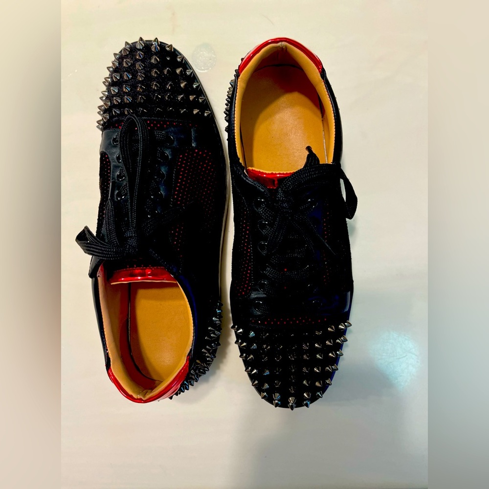 Christian louboutin shoes like new for sale because of need